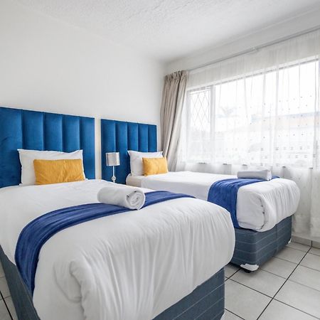 Safi Luxury Apartment 2 Източен Лондон Екстериор снимка